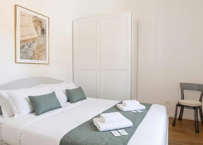 Near Tiber Deluxe 2 - Near Centre & Tiber, Wifi & Ac