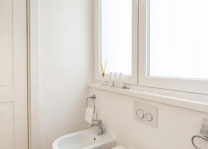Appartamento Near Tiber Deluxe 2 - Near Centre & Tiber, Wifi & Ac Roma